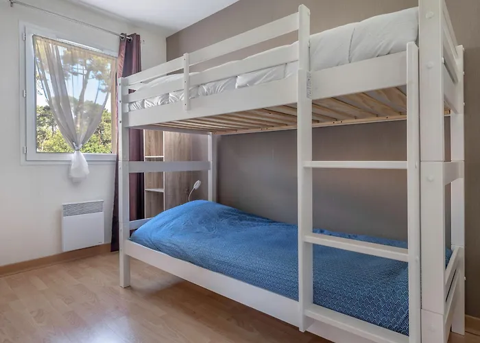 Maison Pour 4 Avec Terrasse - Proche Du Centre Nyaraló