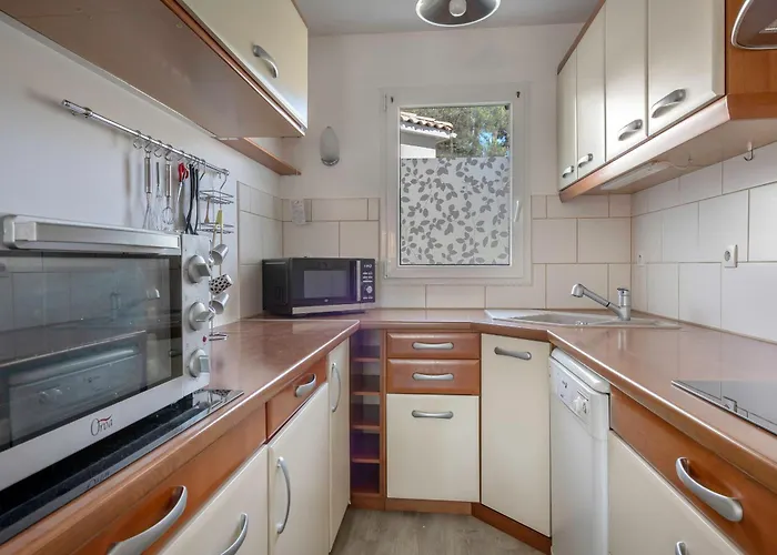 Nyaraló Maison Pour 4 Avec Terrasse - Proche Du Centre *